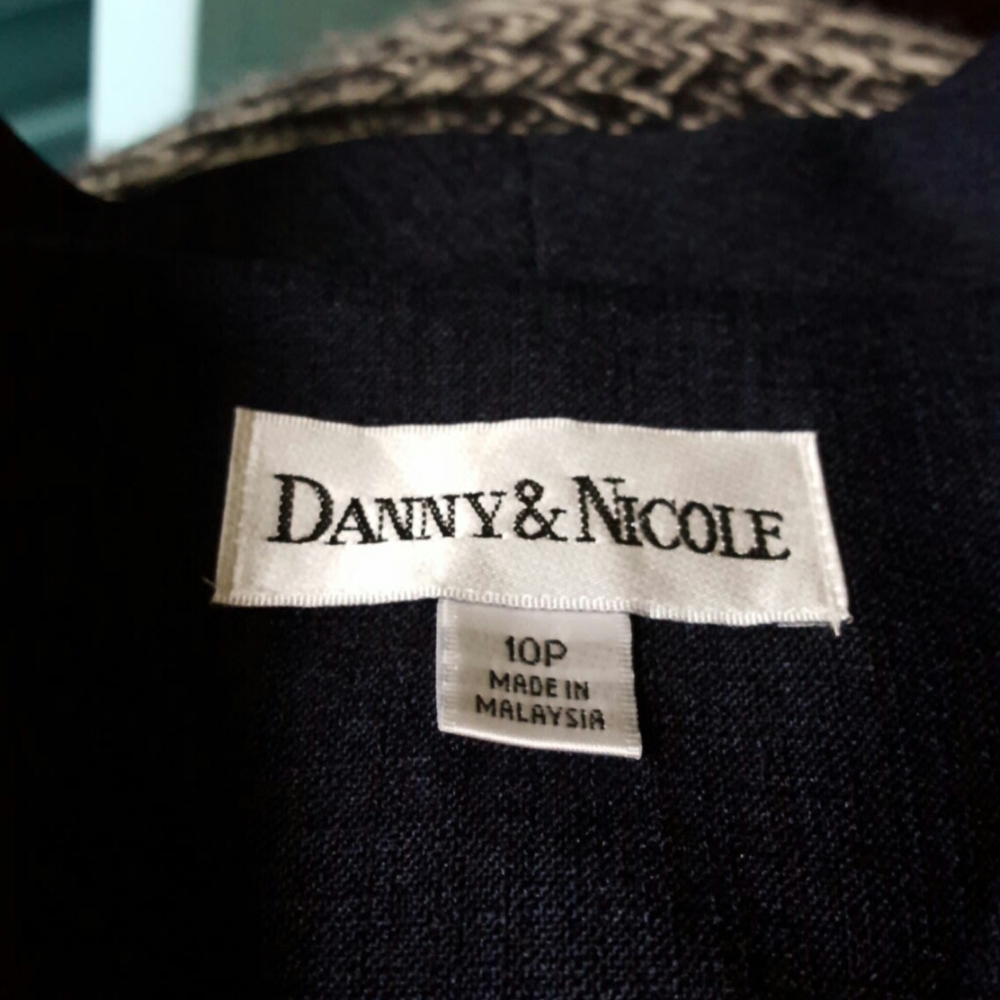 Danny & Nicole Blazer Size 10P - Picture 6 of 7